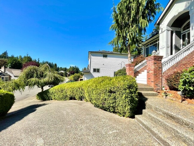 Building Photo - Great Home For Rent
