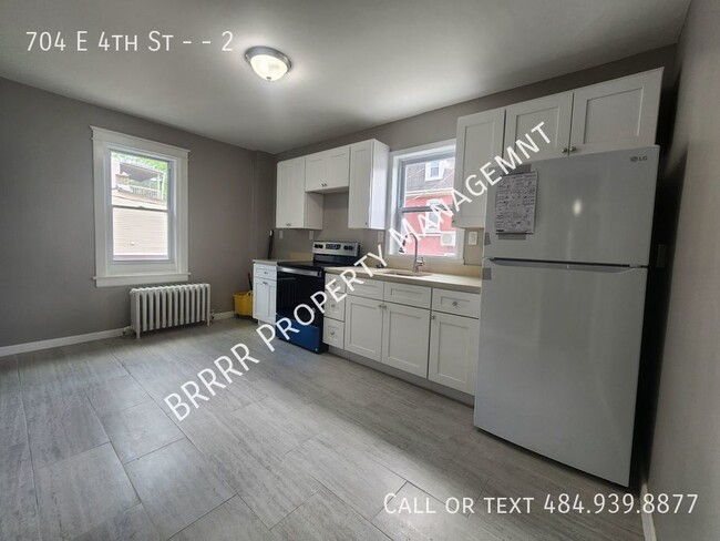 Foto del edificio - 704 E 4th St