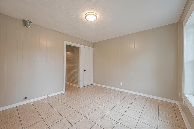 Building Photo - 3516 Orange St