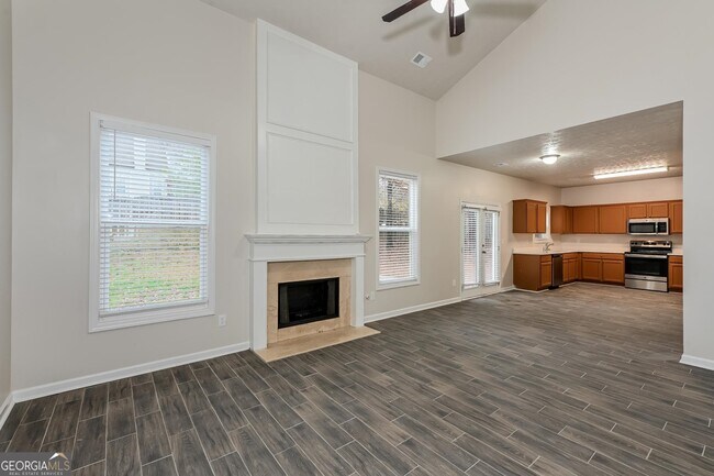 Building Photo - 2717 Chelwick Dr SW