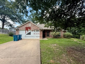 Building Photo - 15919 Brittain Ct