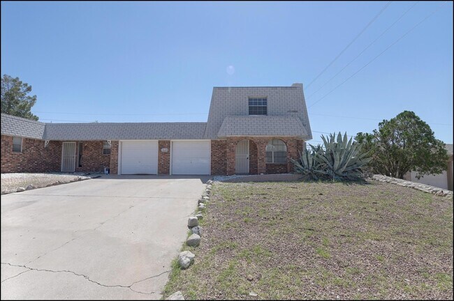 Building Photo - 6951 Alto Rey Ave