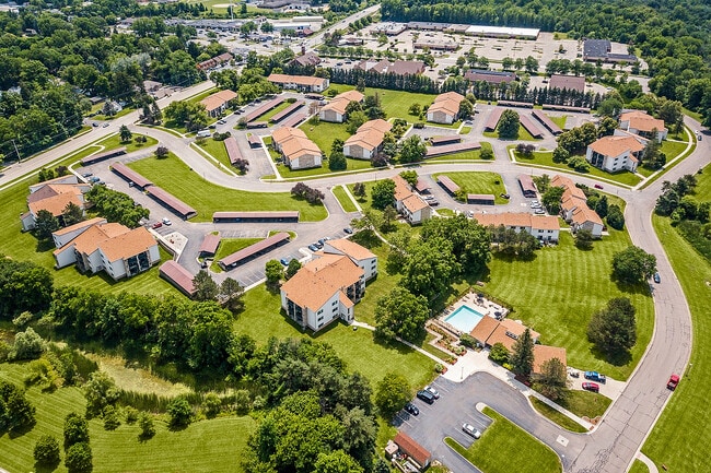 Benson Hills - Benson Hills Apartments