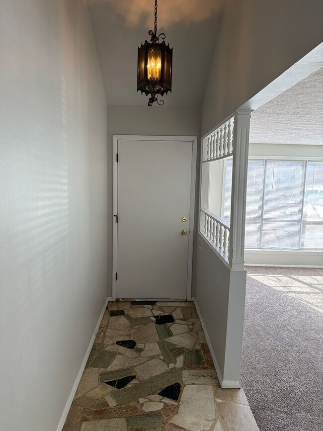 Foto del edificio - You’re here. You’re home. You’re happy.