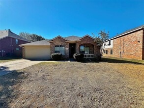 Building Photo - 5939 Waterford Dr