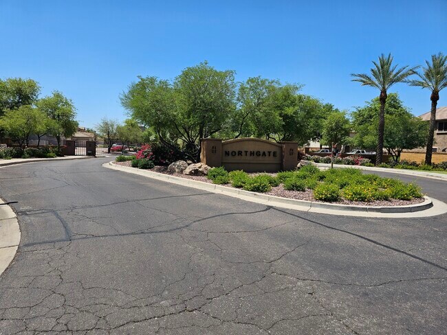 Foto del edificio - 16131 N 21st Ln