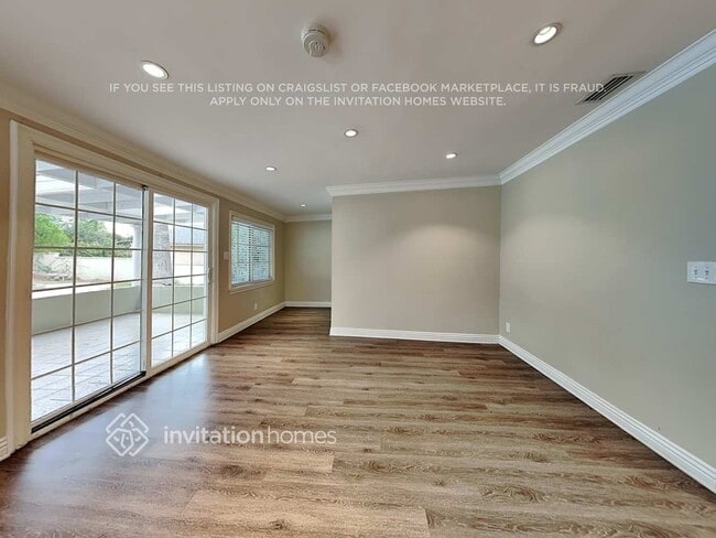 Foto del edificio - 2906 N Frederic St