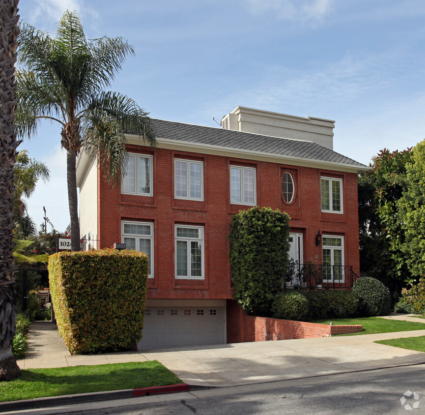 Primary Photo - 1020 19th St