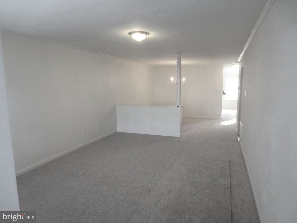Primary Photo - 773 Martingale Rd