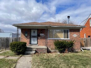 Building Photo - 16127 St Marys St