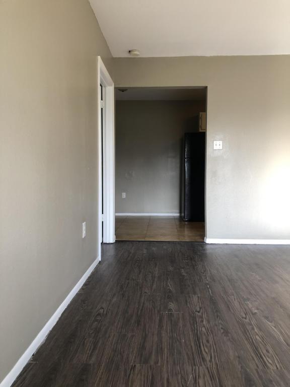 Building Photo - 2019 Mariner Dr