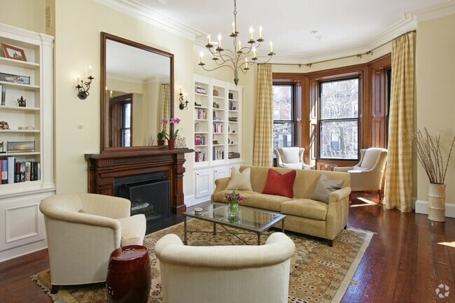 Building Photo - 29 Marlborough St