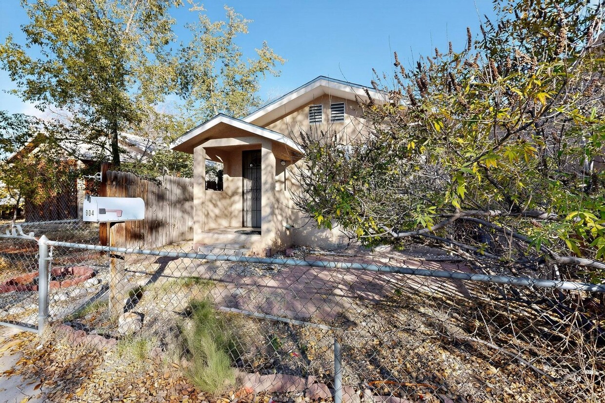 Primary Photo - Historic Bungalow House 2/bd 1/ba 730/sf