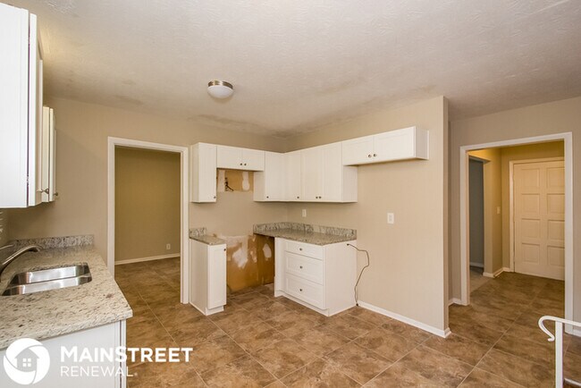 Building Photo - 600 El Prado Ct