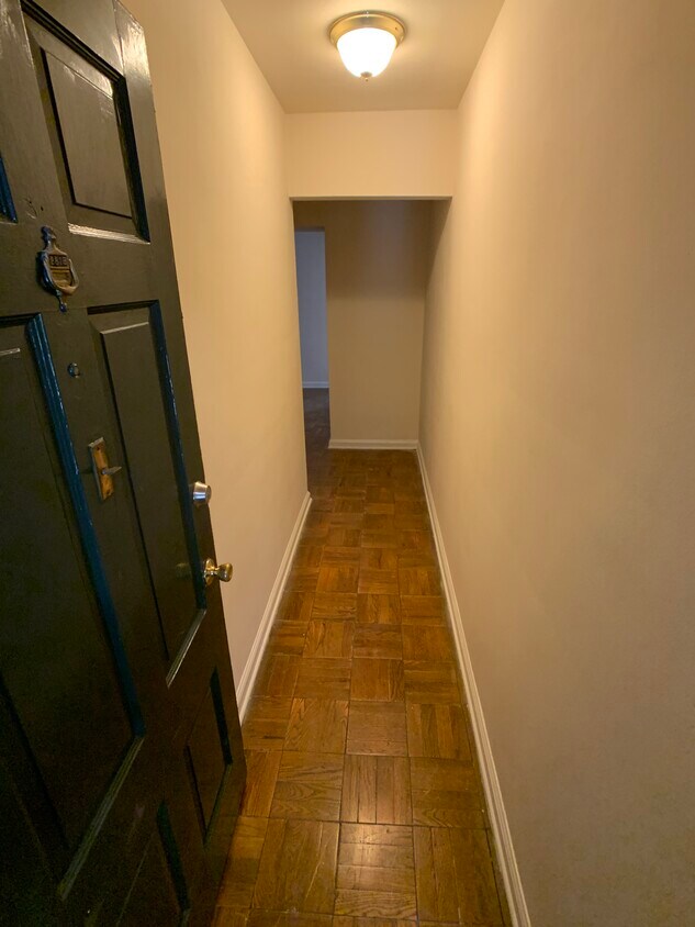 Foto principal - 2824 Thornhill Rd