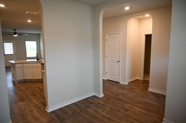 Building Photo - 4603 Greywacke Trl