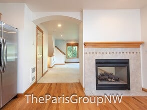 Building Photo - 13435 Greenwood Ave N