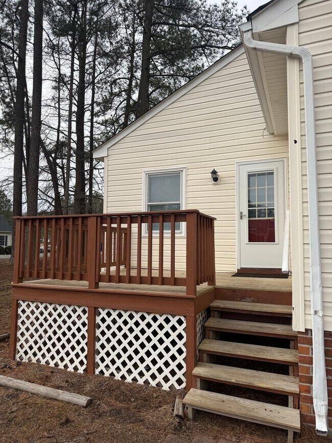 Foto del edificio - One Story Duplex