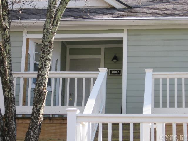Foto del edificio - 3007 Summer Hill Pl