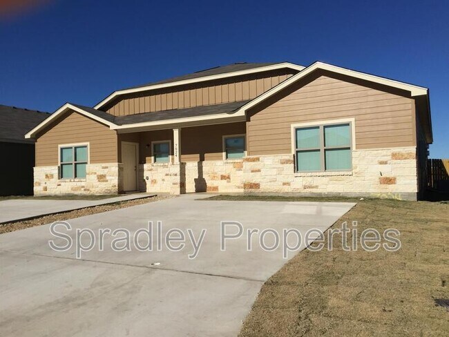 Building Photo - 7024B Cameron Park Rd