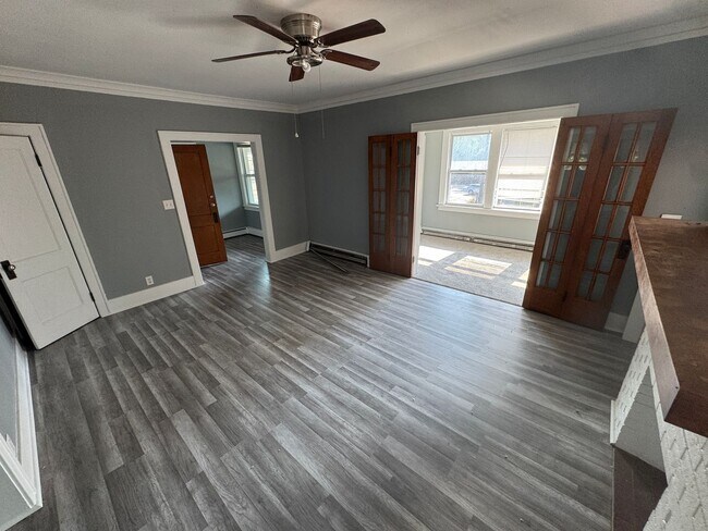 Foto del edificio - 2405 N Sheridan Rd