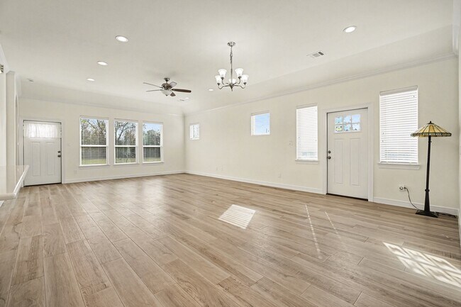 Foto del edificio - 3633 E Meadow Ln