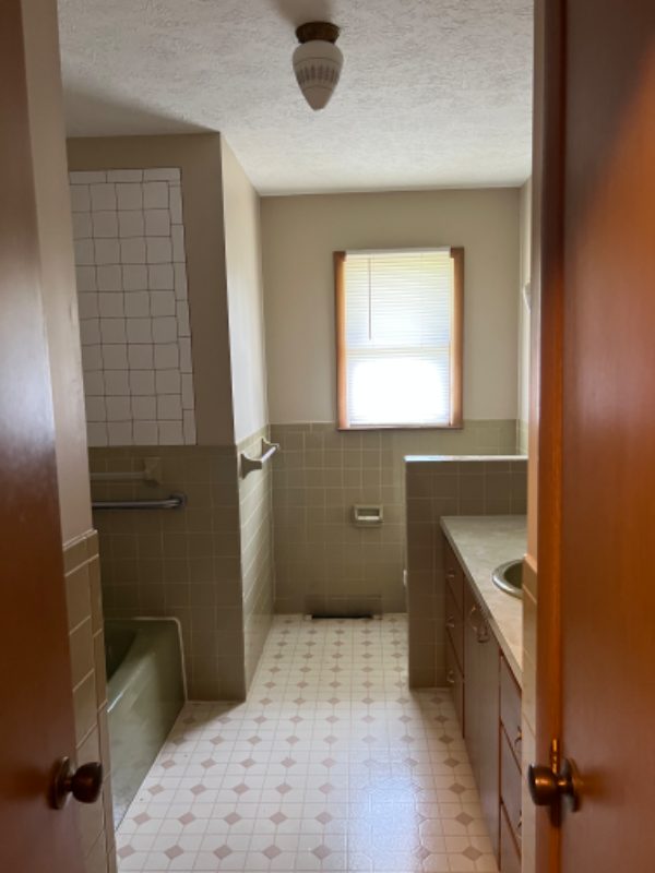 Foto del edificio - 504 W Maple St