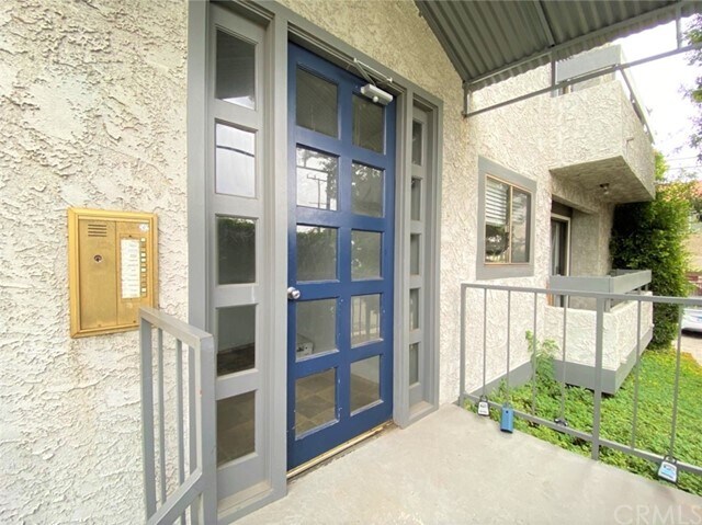Building Photo - 3988 Beethoven St