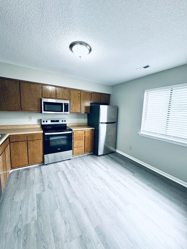 Photo - 322 Junction Rd Apartment