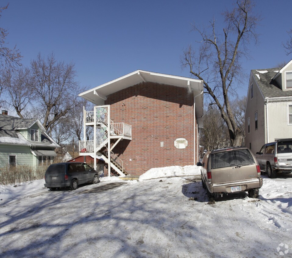 Building Photo - 4524 Lafayette Ave