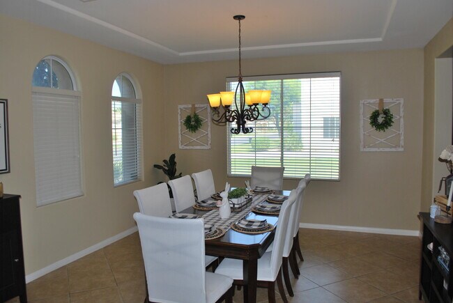 Building Photo - 80597 Plum Ln
