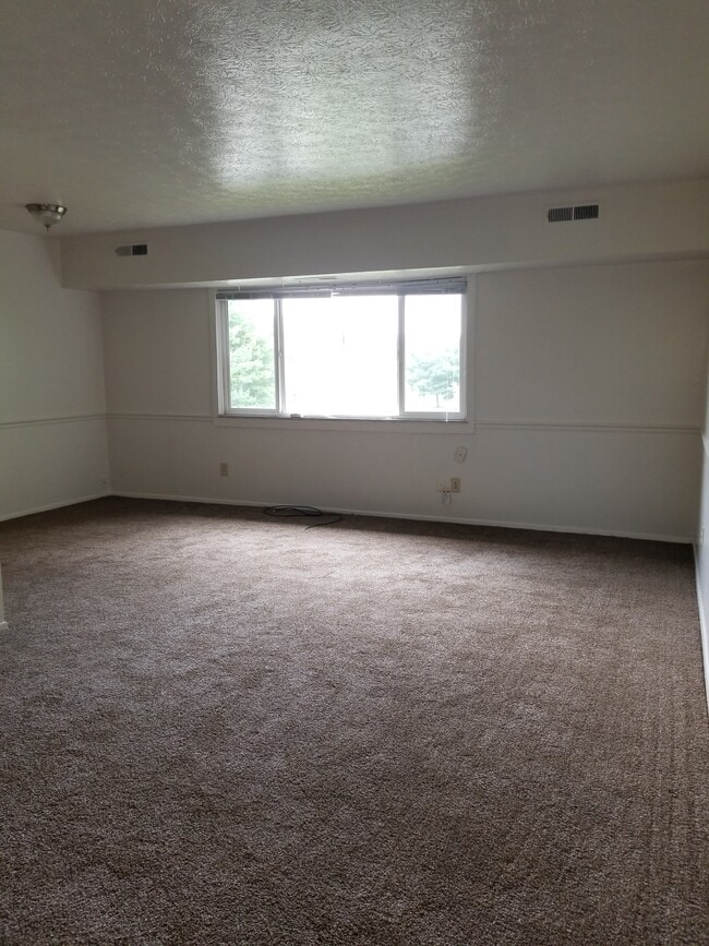 Building Photo - 901 Silver Meadows Blvd