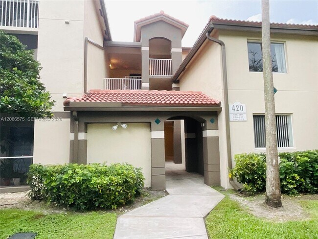 Foto del edificio - 420 S Park Rd