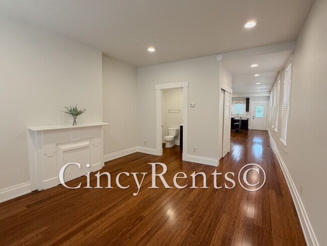 Foto del edificio - 4214 Williamson Pl