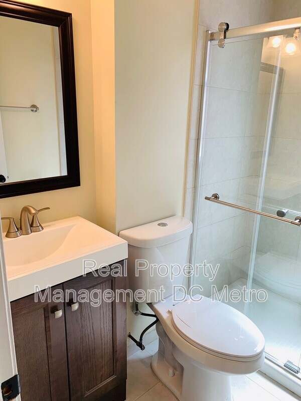 Foto del edificio - 815 Maryland Ave NE