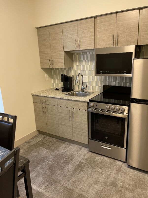 Foto del edificio - 1417 W 9th St