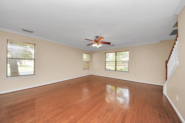 Foto del edificio - 8127 Tassel Field Ln