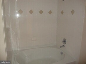 Building Photo - 507 Sunset View Terrace SE