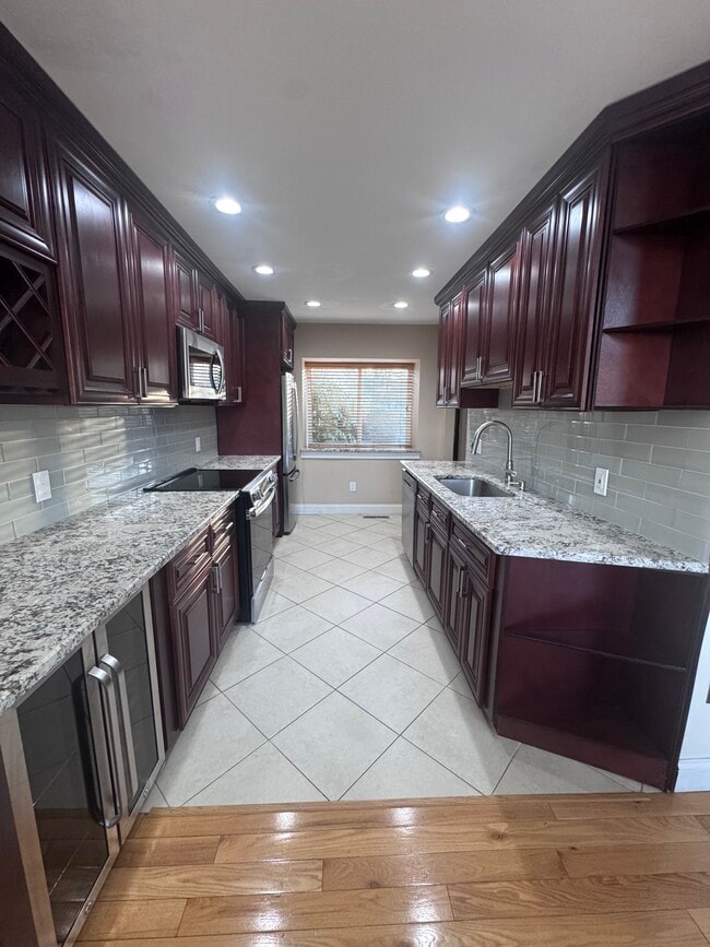 Building Photo - 1503 Eagles Ridge Rd