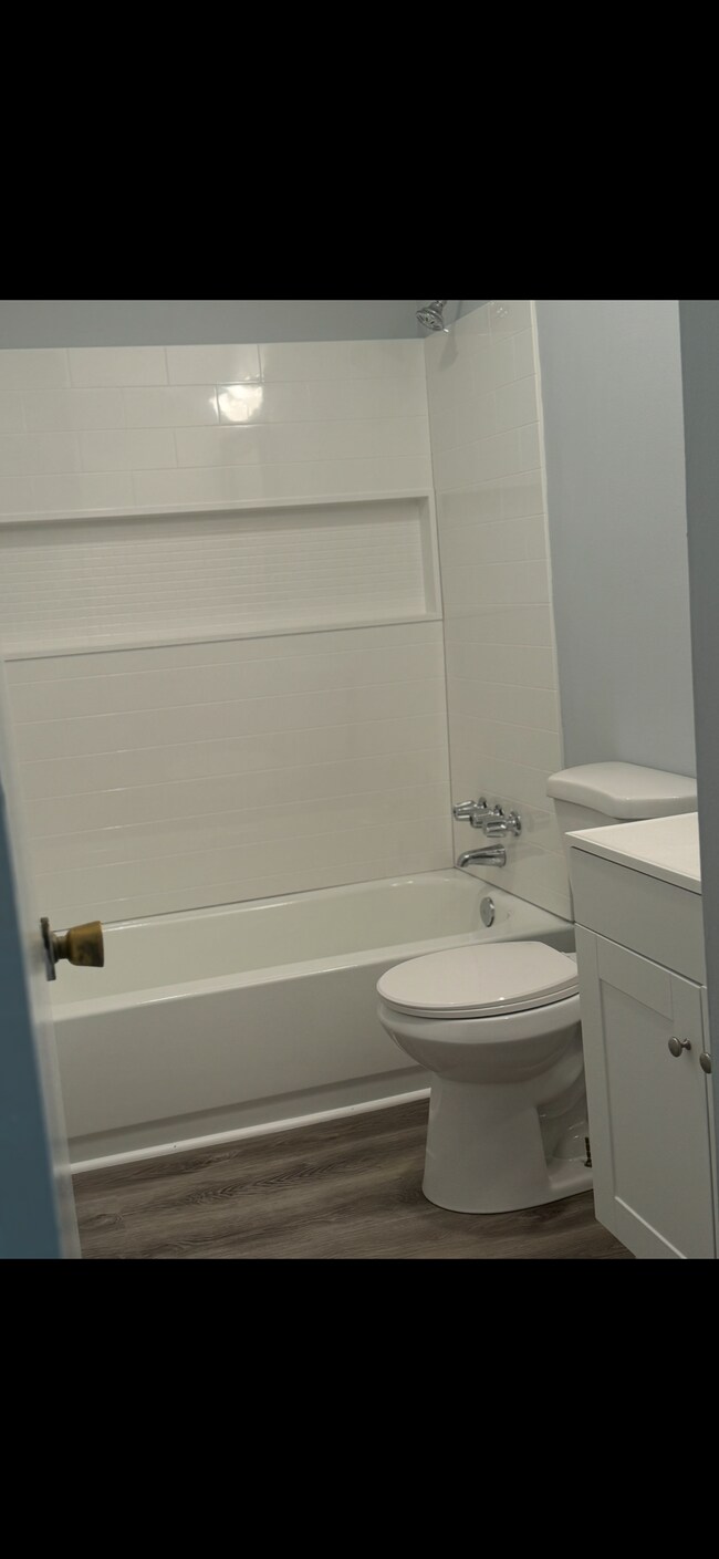 Foto del edificio - 64 Country Place Ct