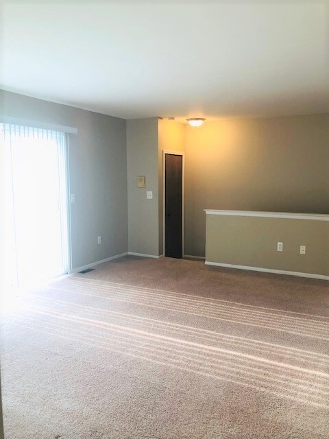 Foto del edificio - 15834 N Franklin Dr