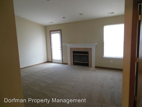 Building Photo - 1210 Wolf Run Ct
