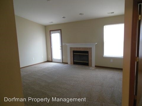 Foto del edificio - 1210 Wolf Run Ct