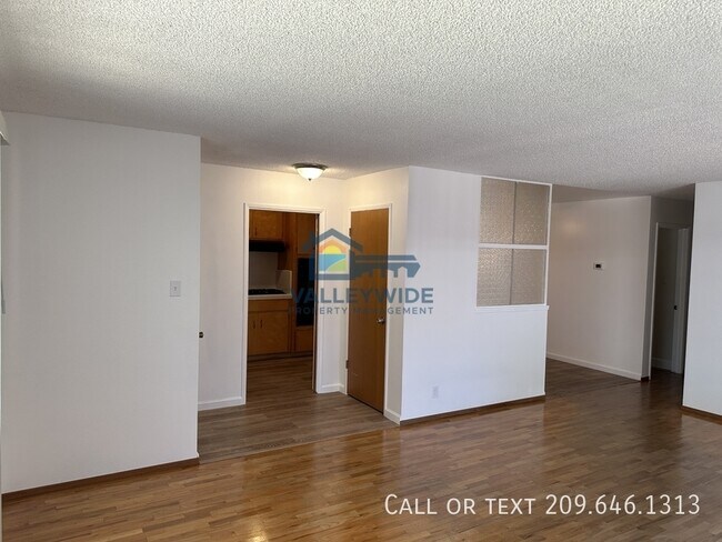 Building Photo - 2023 Moran Ave