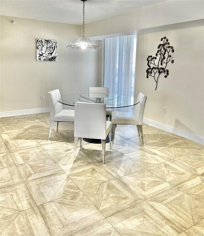 Building Photo - 16711 Collins Avenue Apt #801, North Miami...