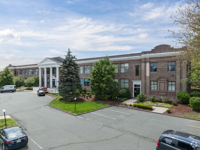 Bicknell Condominium