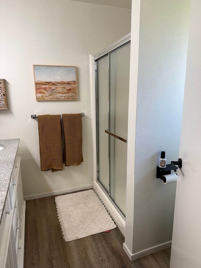 Foto del edificio - 4 Bed/3Bat