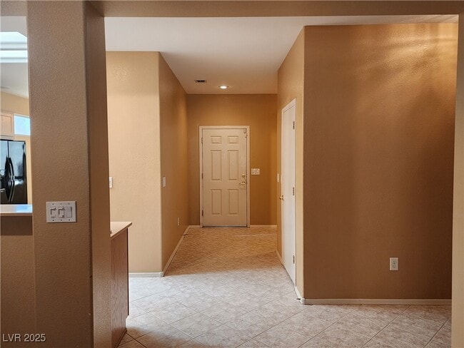 Building Photo - 3023 Canal Walk Rd