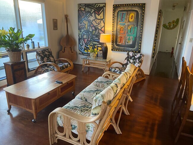 Foto del edificio - 2424 Lanai St