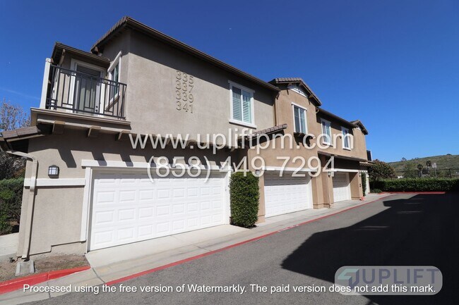 Building Photo - 2 Bed, 2 Bath Condo w/ Attached 2 Car Gara...